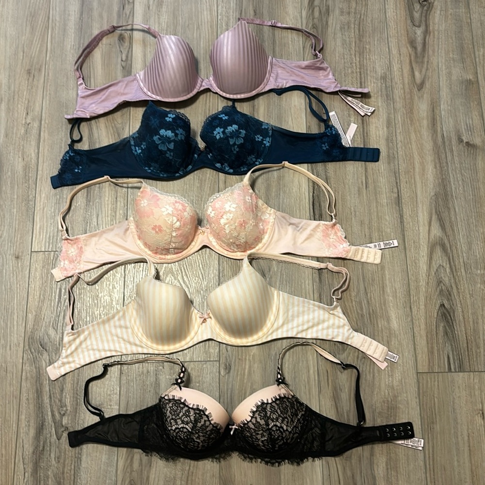 Set of FIVE (5) VS bras